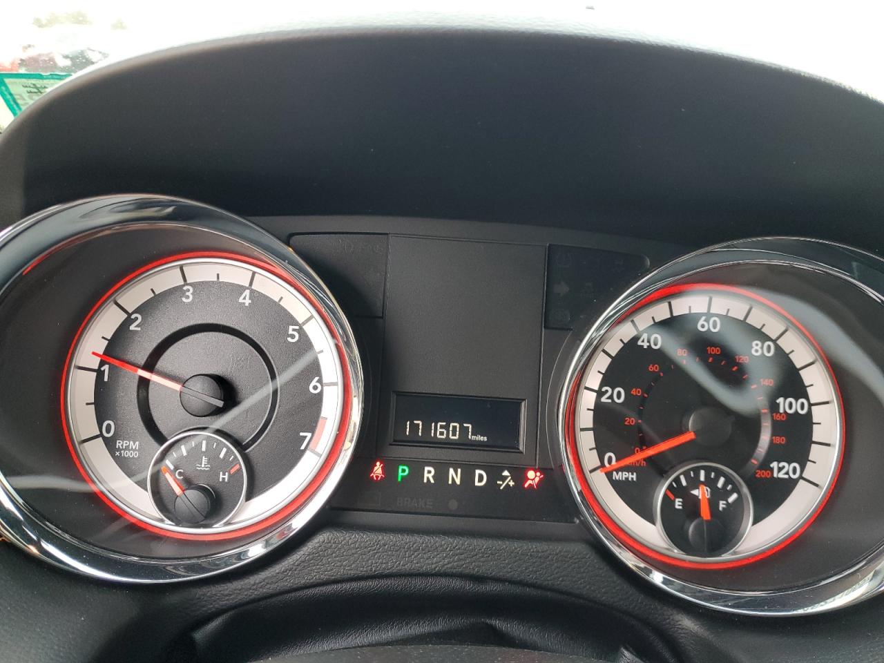 2018 Dodge Caravan - Image 9