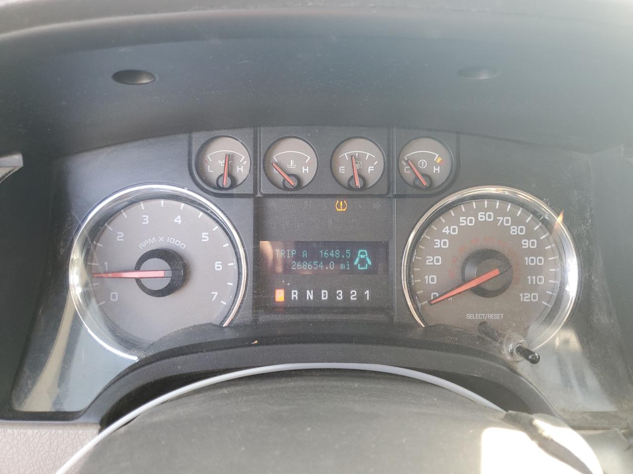 2010 Ford F-150 - Image 9