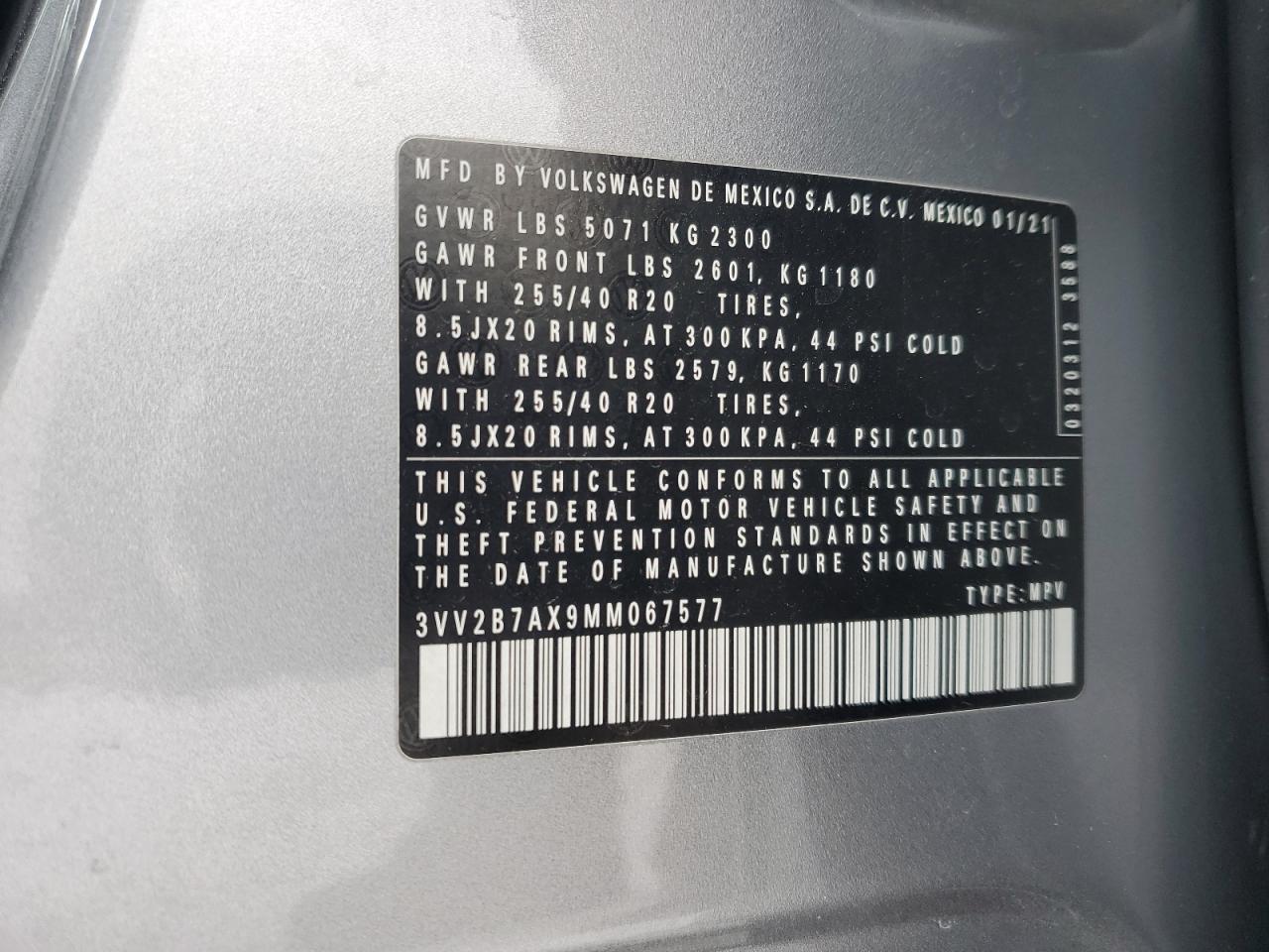 2021 Volkswagen Tiguan - Image 13