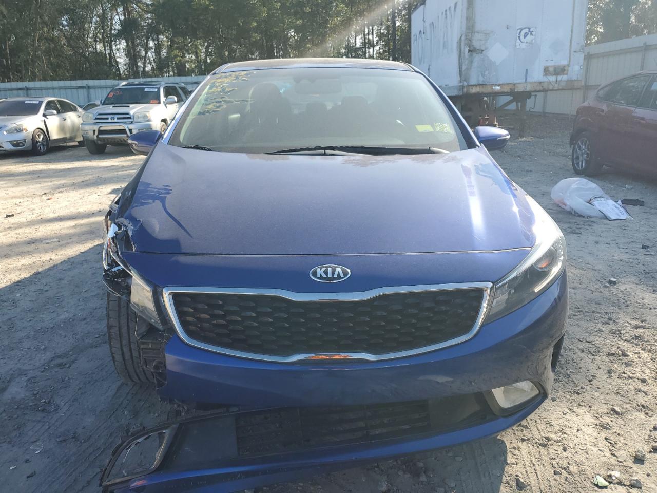 2017 Kia Forte - Image 5