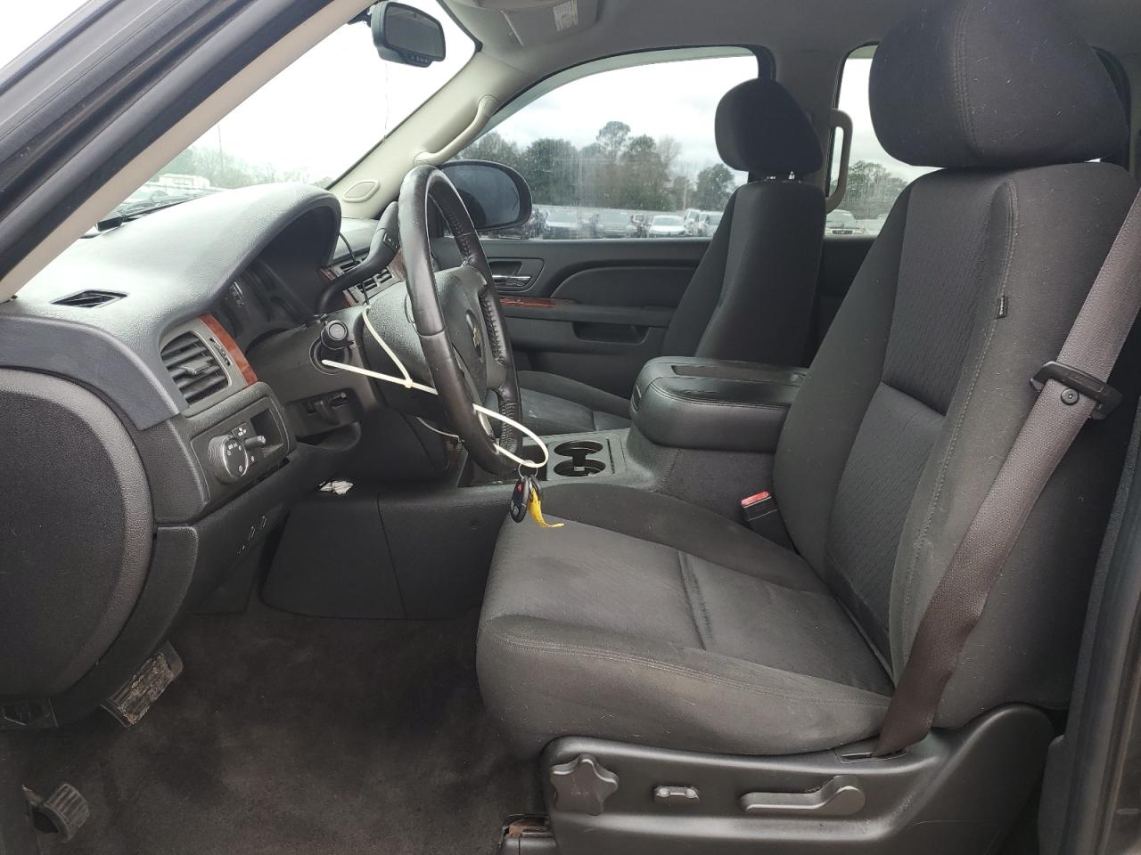 2011 Chevrolet Tahoe C1500 Ls VIN: 1GNSCAE05BR104441 Lot: 45358285