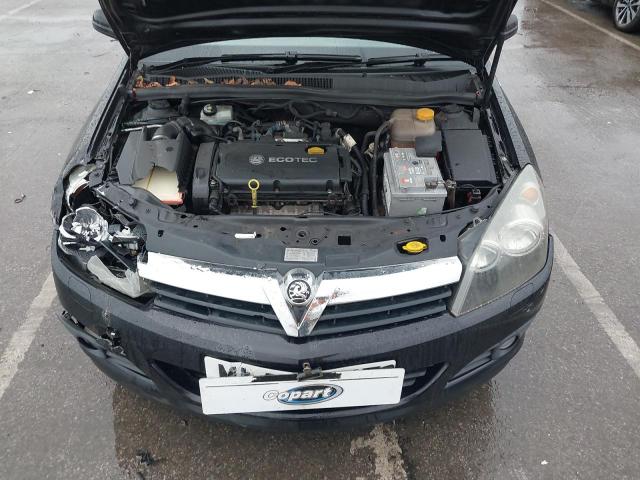 2006 VAUXHALL ASTRA SRI