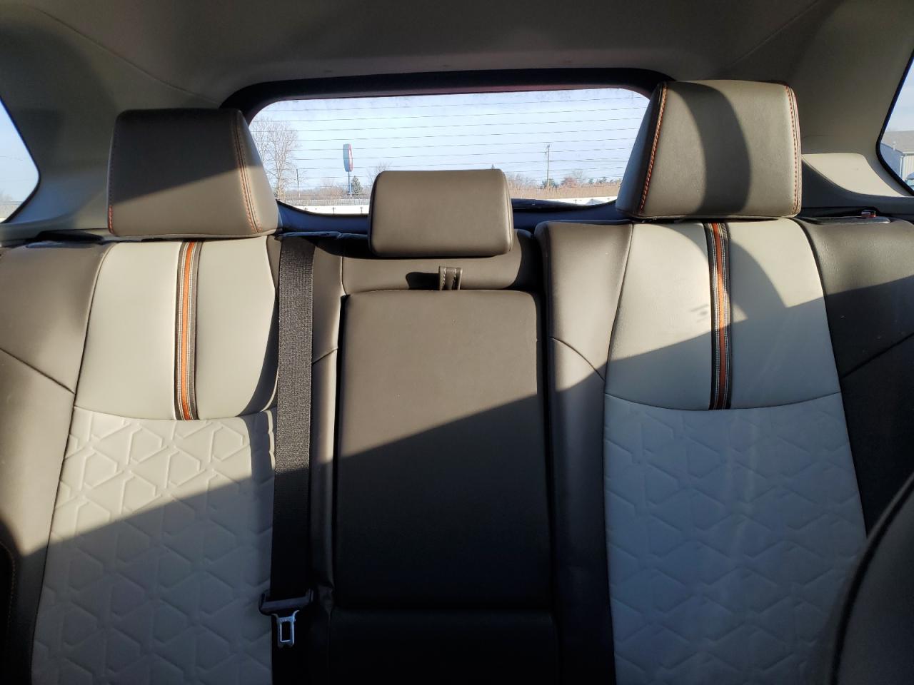 2023 Toyota RAV 4 - Image 10
