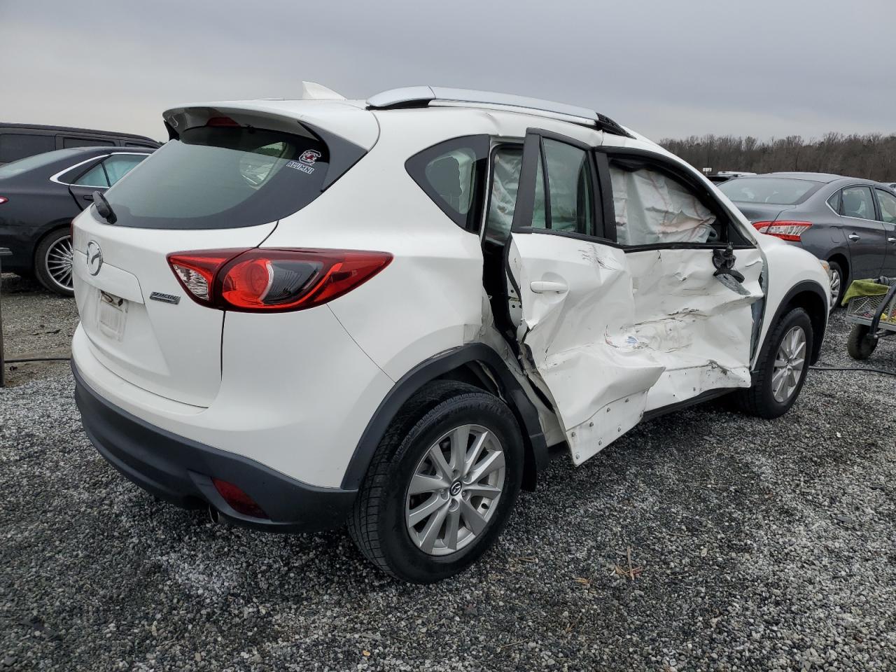 2016 Mazda CX-5 - Image 3
