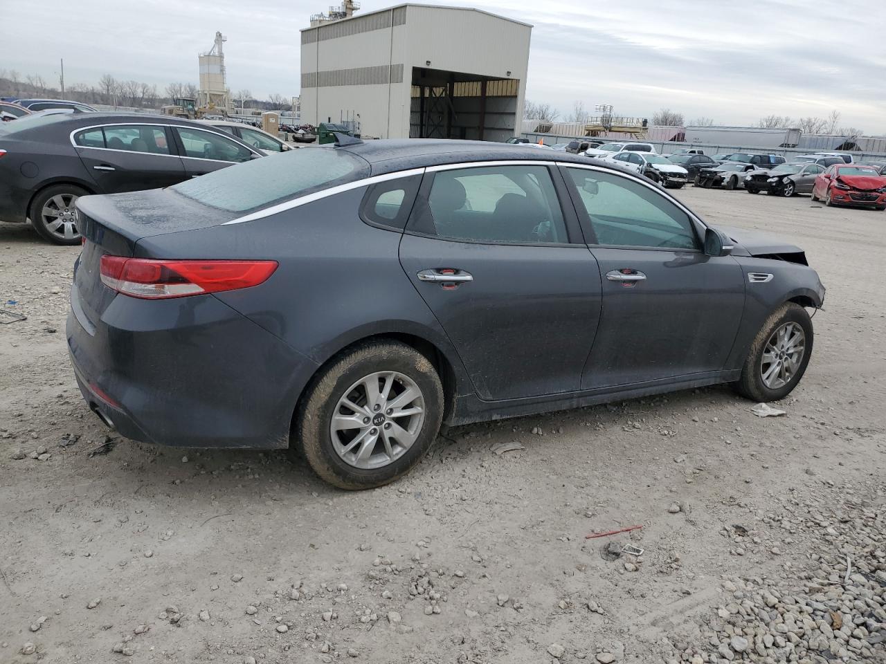 2017 Kia Optima - Image 3