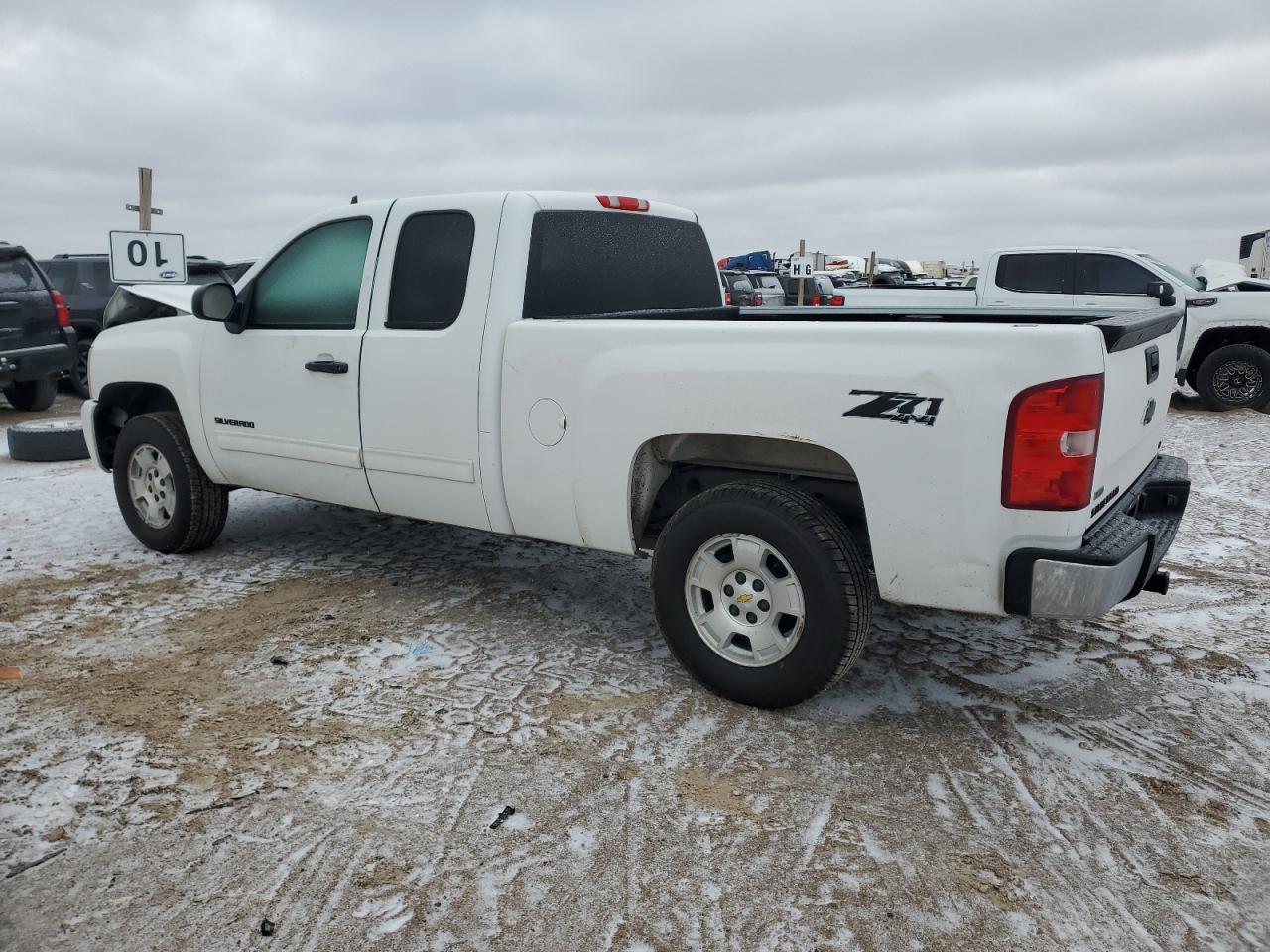 2011 Chevrolet Silverado - Image 2