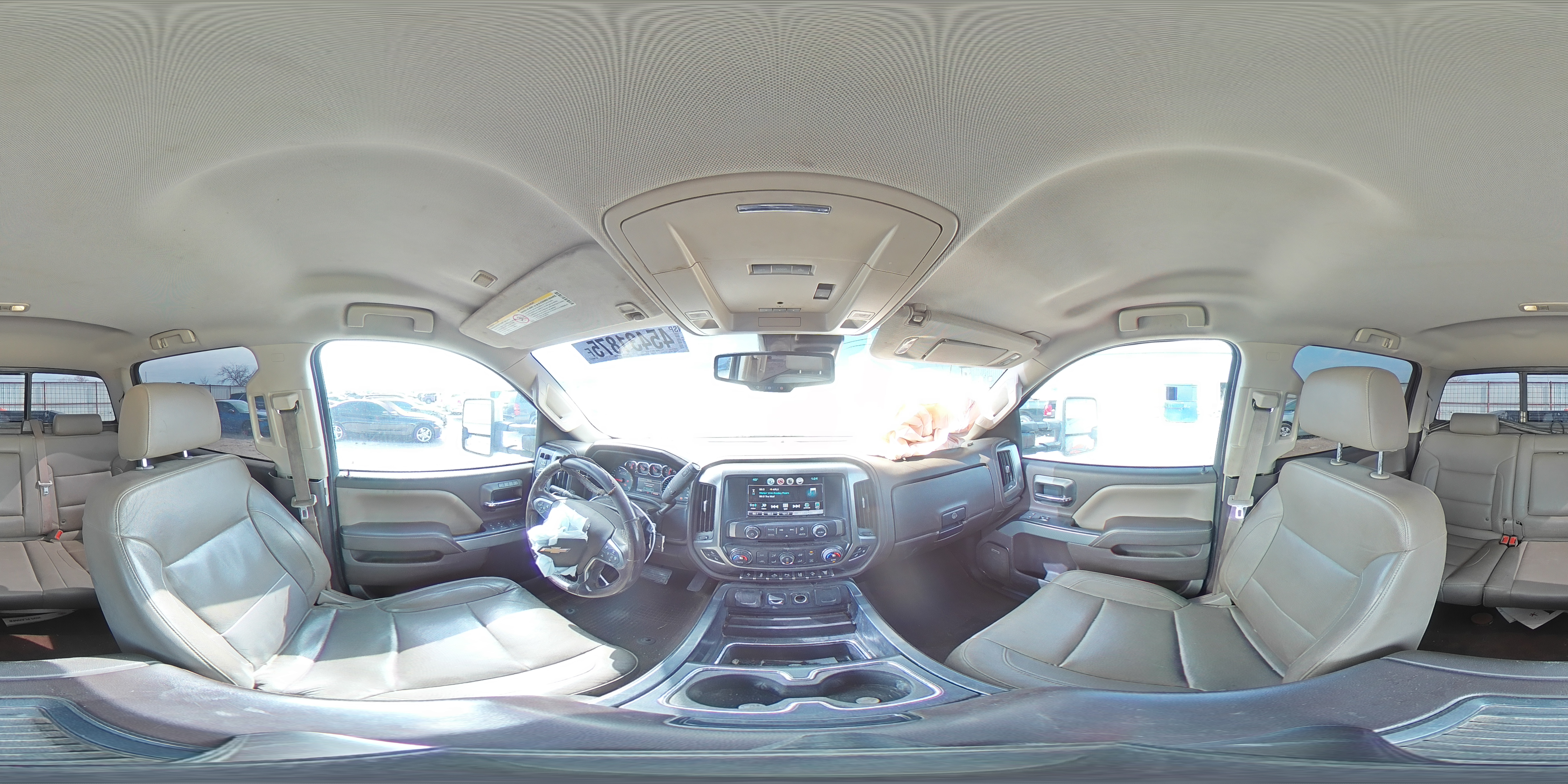 2016 Chevrolet Silverado - Image 13