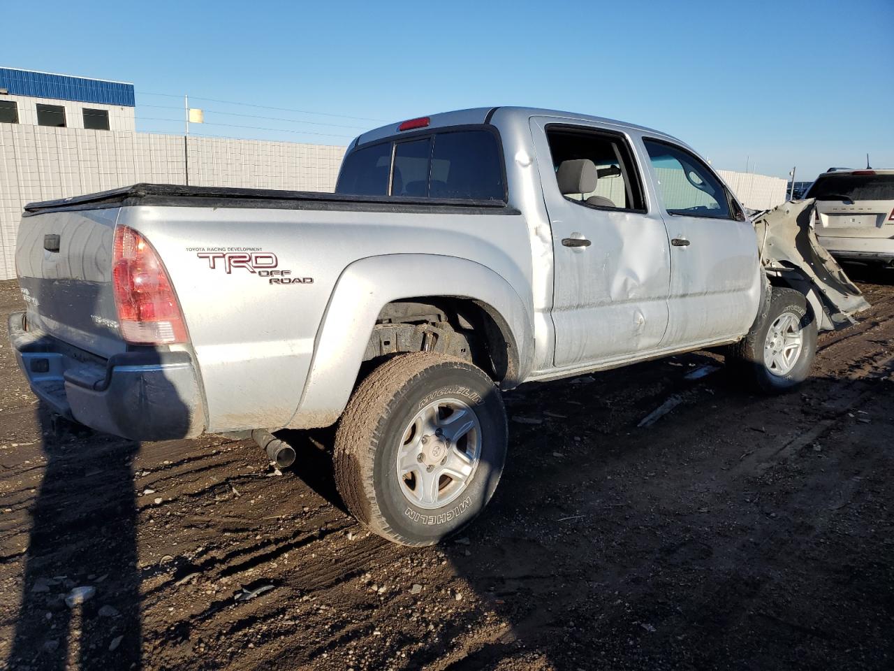 2006 Toyota Tacoma - Image 3