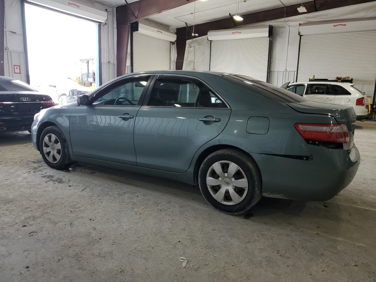 2008 Toyota Camry - Image 2