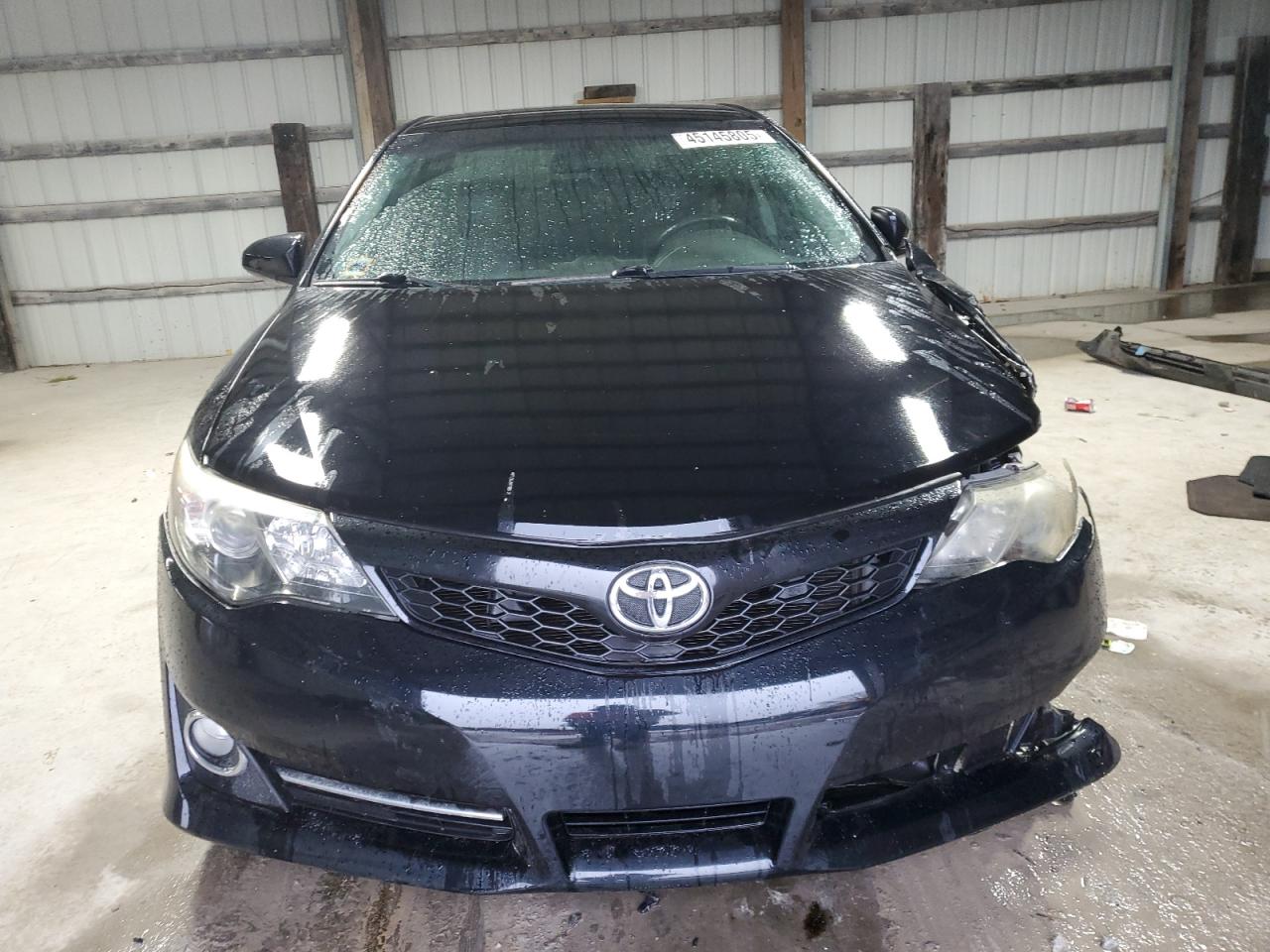 2014 Toyota Camry - Image 5