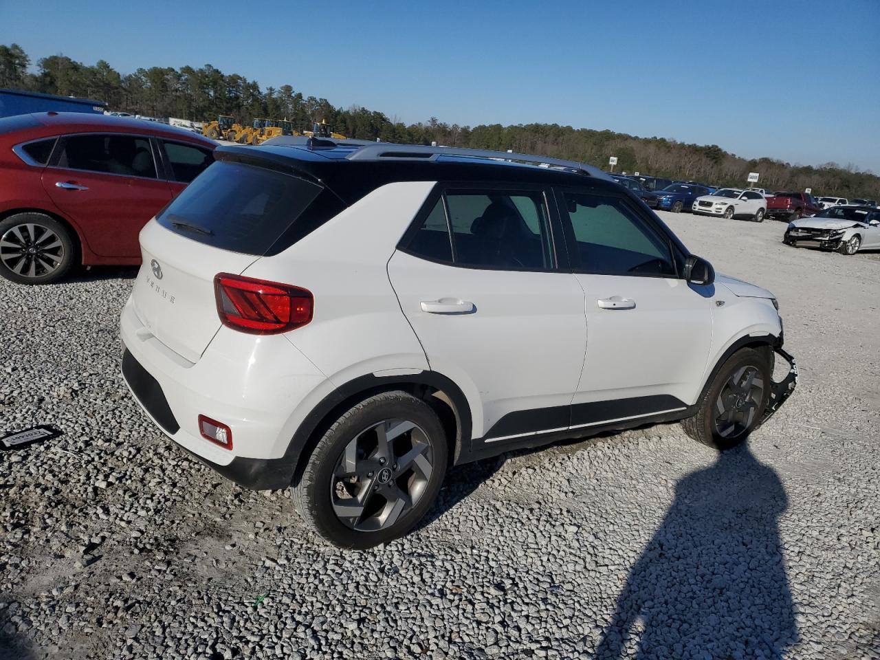 2024 Hyundai Venue - Image 3