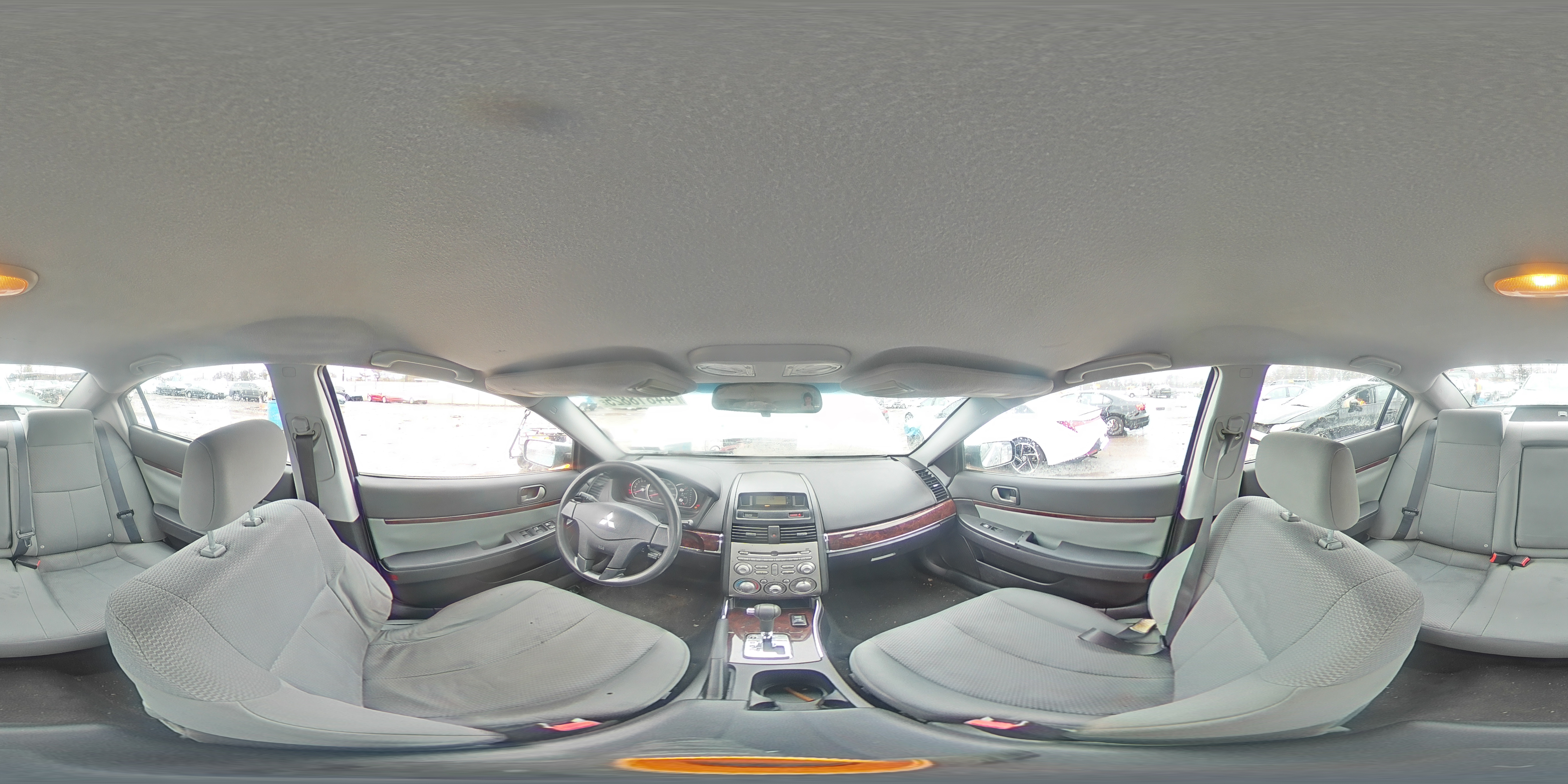 2009 Mitsubishi Galant - Image 12