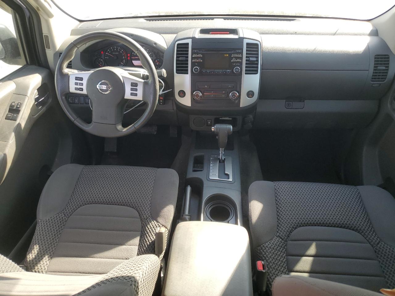 2013 Nissan Navara (Frontier) - Image 8