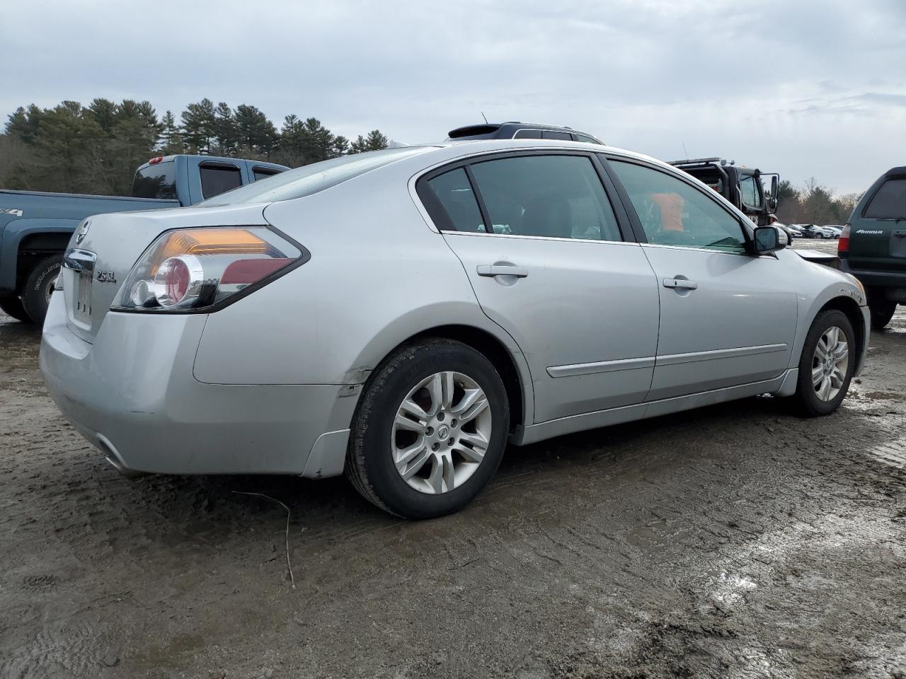 2012 Nissan Altima - Image 3