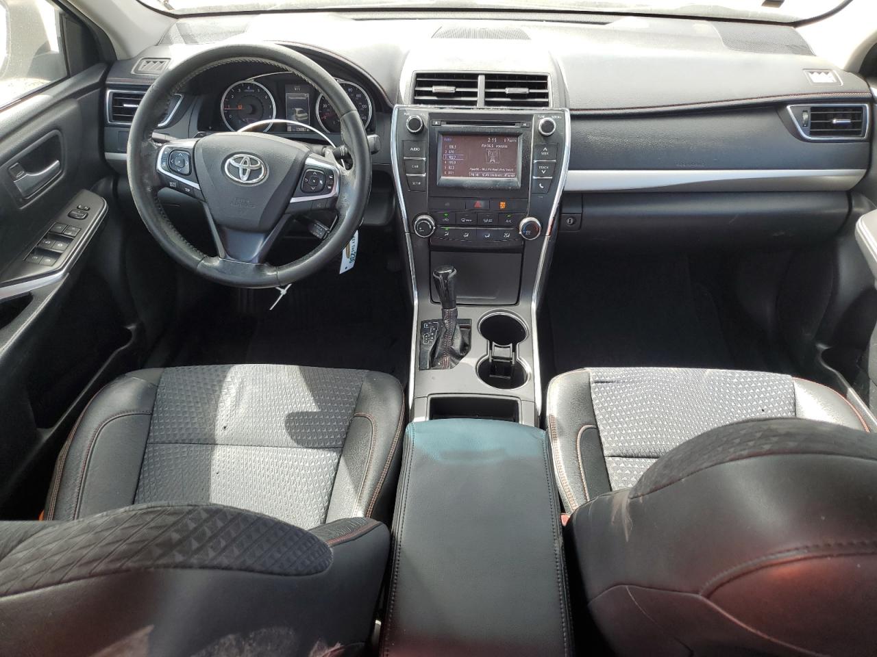 2015 Toyota Camry - Image 8