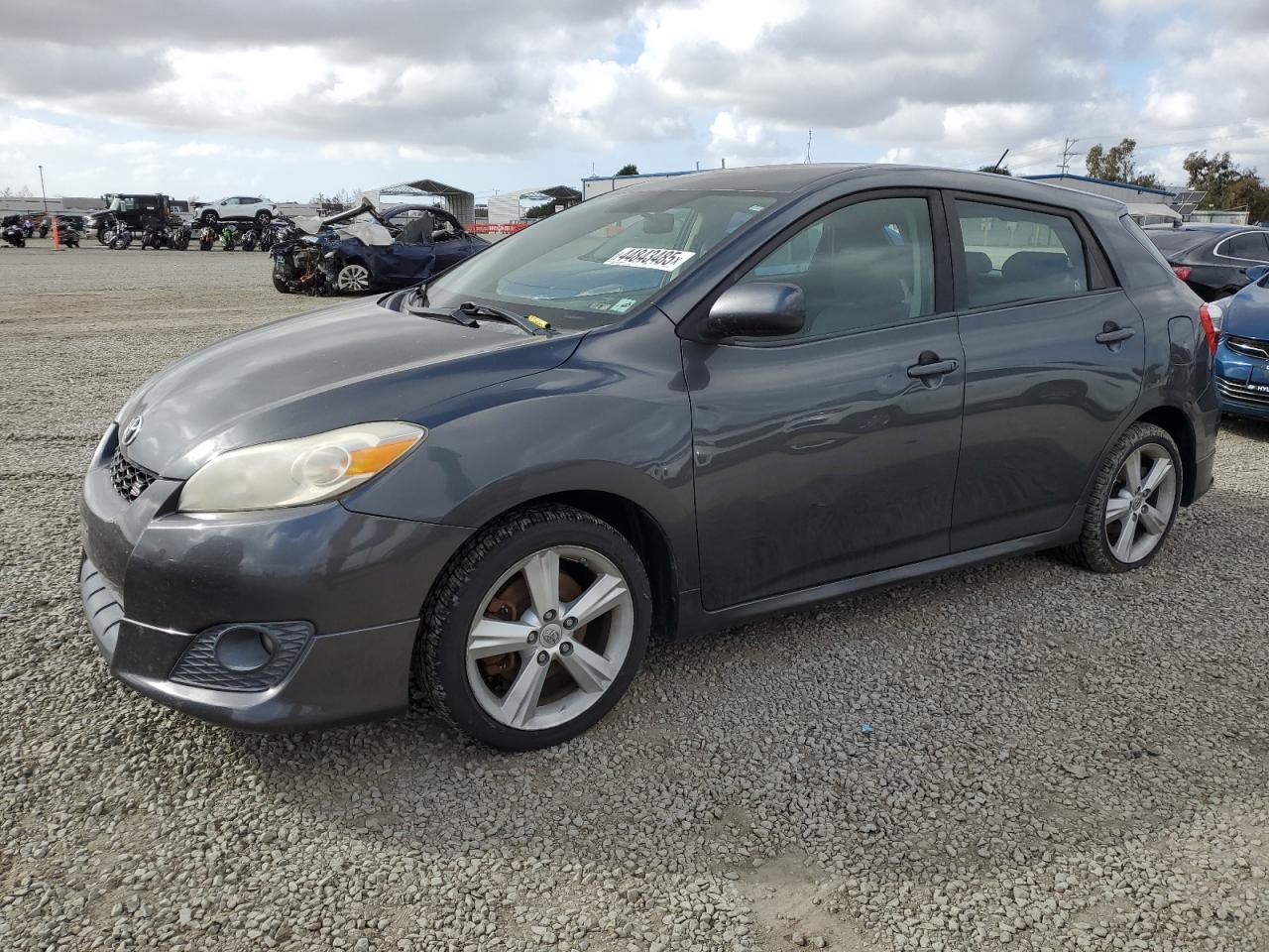 2009 Toyota Matrix - Image 1