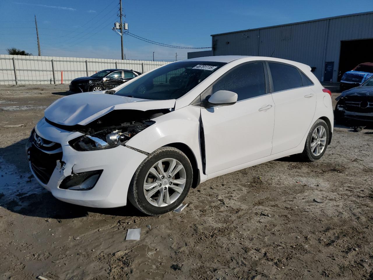 2014 Hyundai Elantra - Image 1