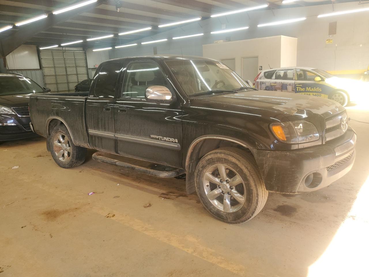 2003 Toyota Tundra - Image 4