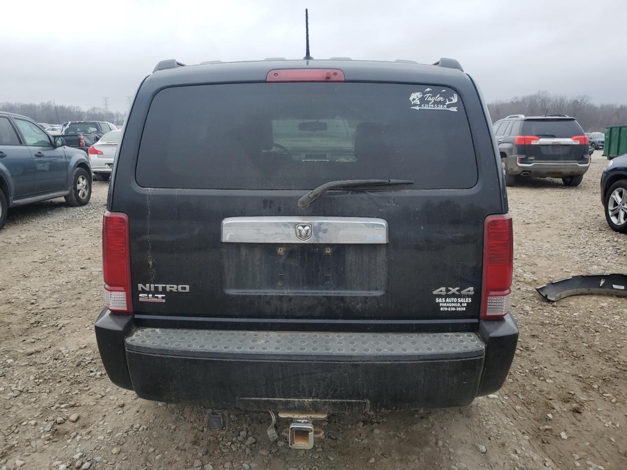 2007 Dodge Nitro - Image 6