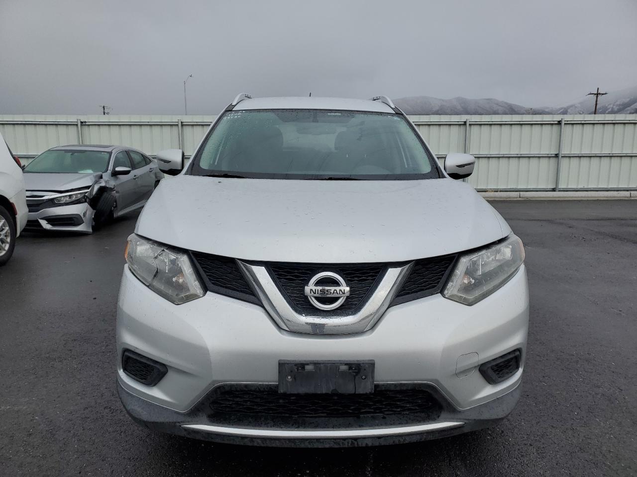 2016 Nissan Rogue - Image 5