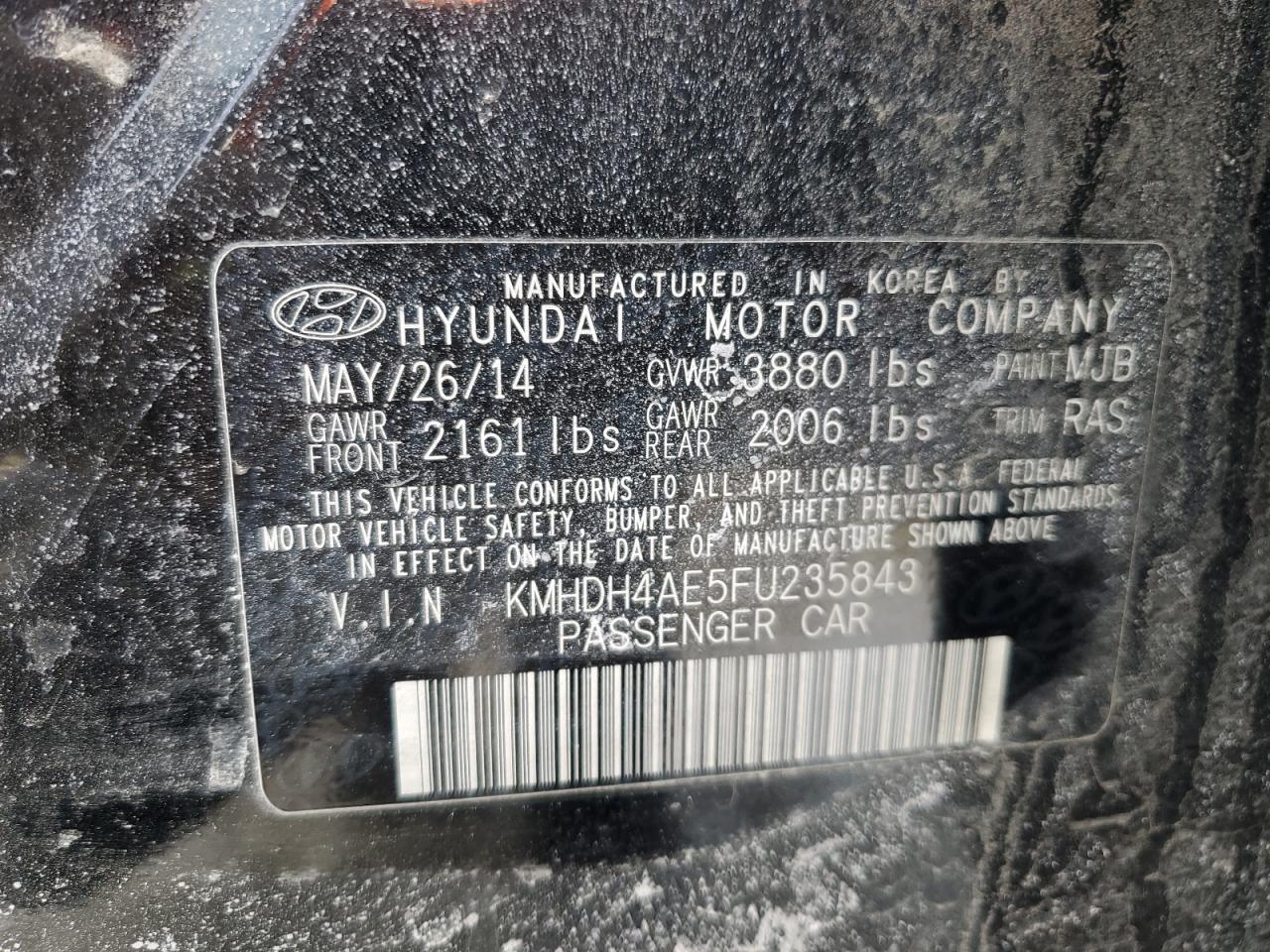 2015 Hyundai Elantra - Image 12