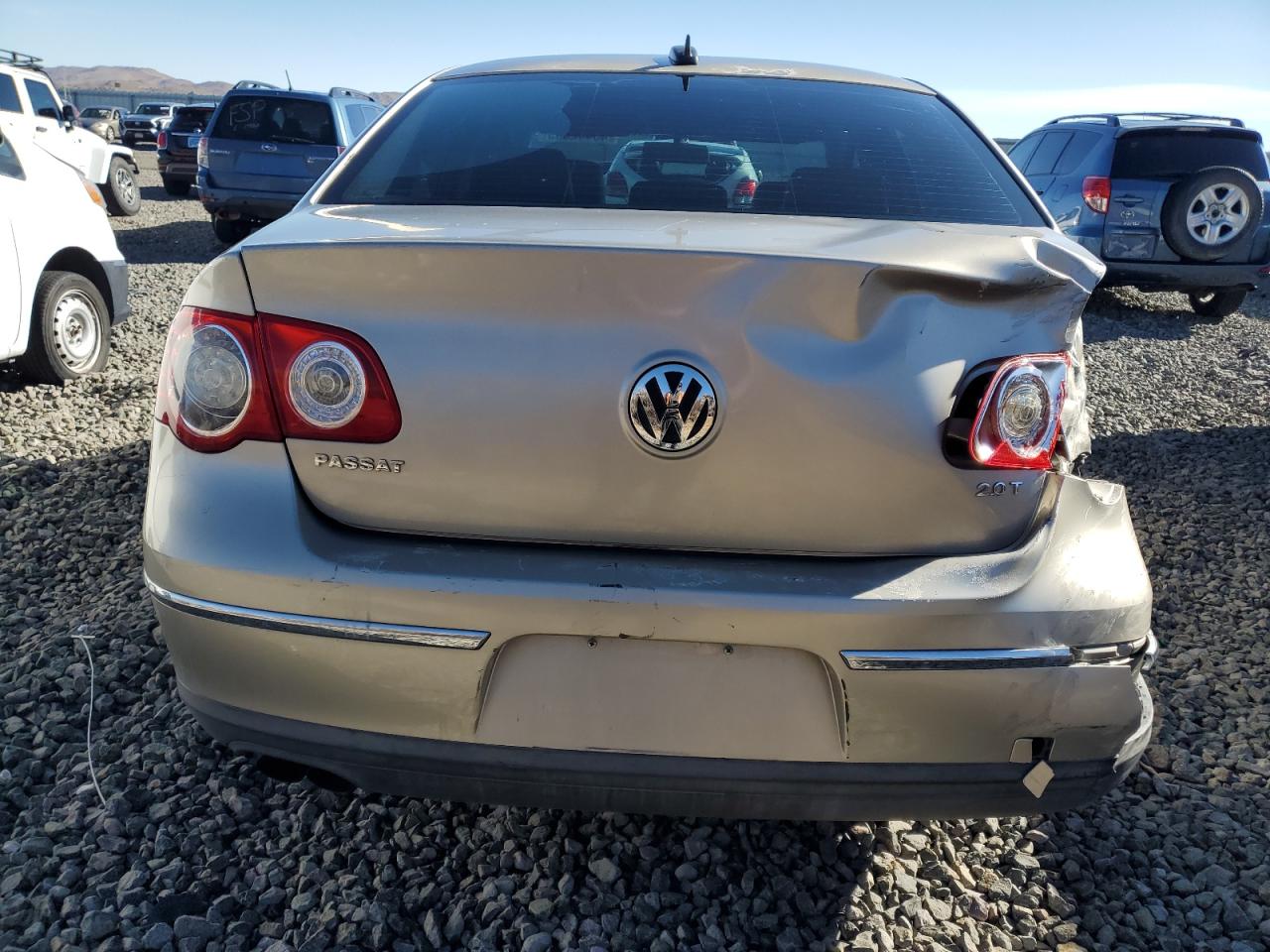 2006 Volkswagen Passat - Image 6