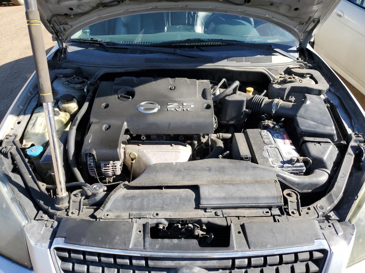 2005 Nissan Altima - Image 11