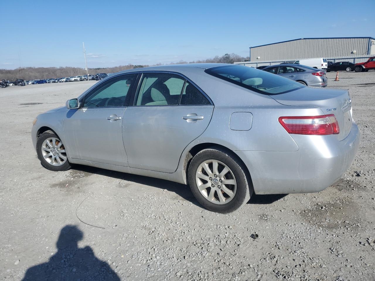 2009 Toyota Camry - Image 2