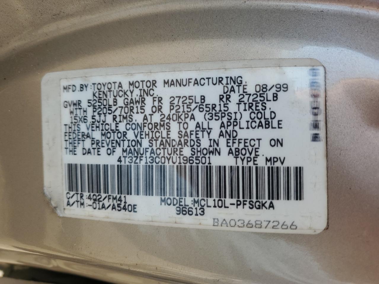2000 Toyota Sienna - Image 13