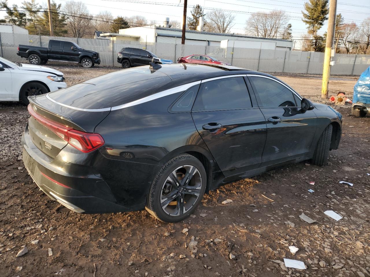 2021 Kia K5 - Image 3