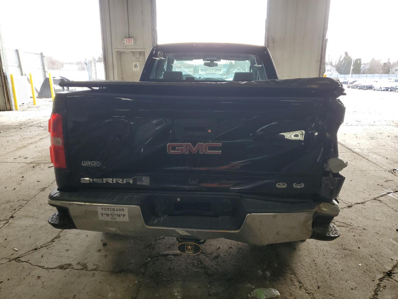 2016 GMC Sierra - Image 6