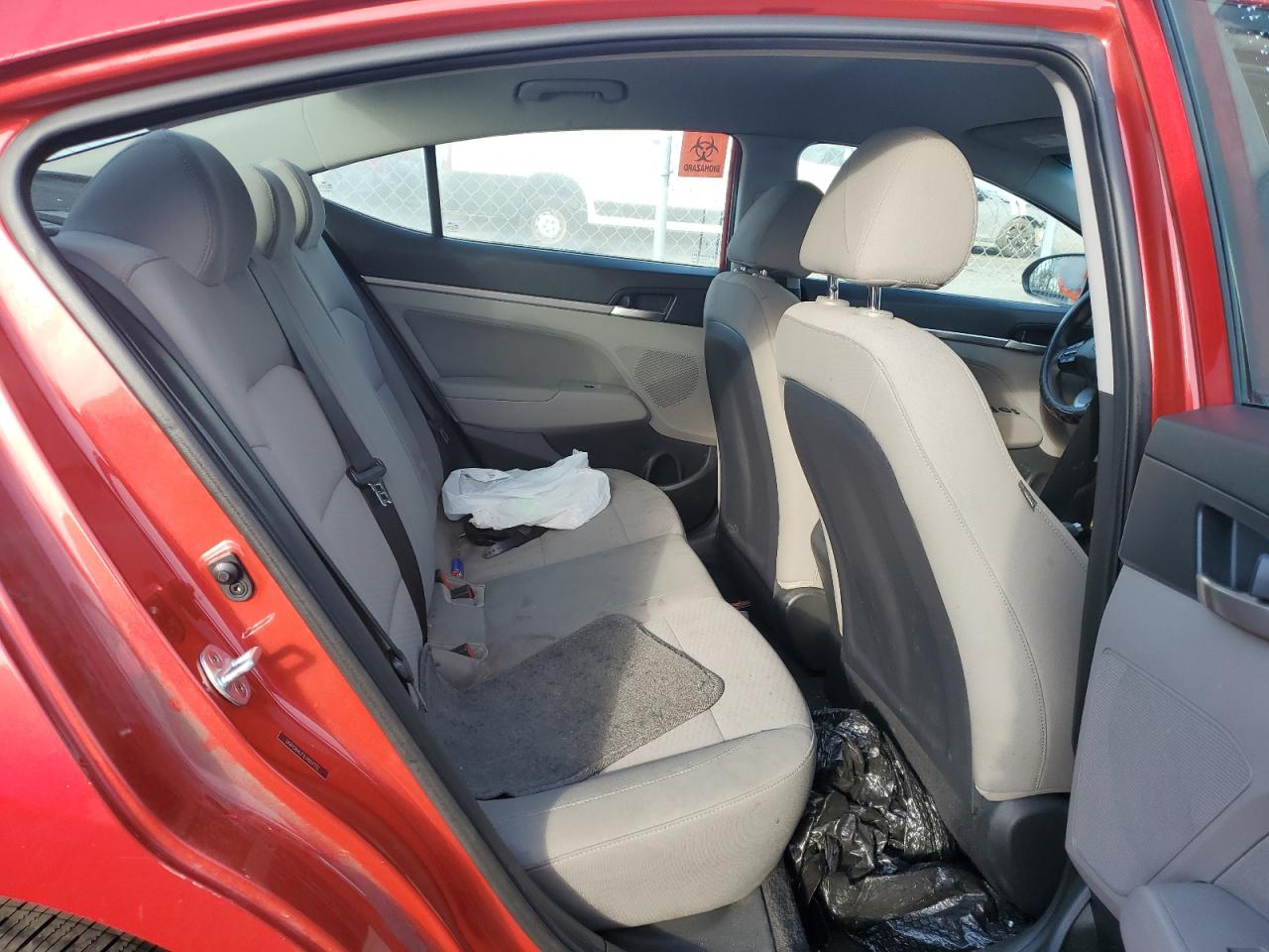 2020 Hyundai Elantra - Image 10