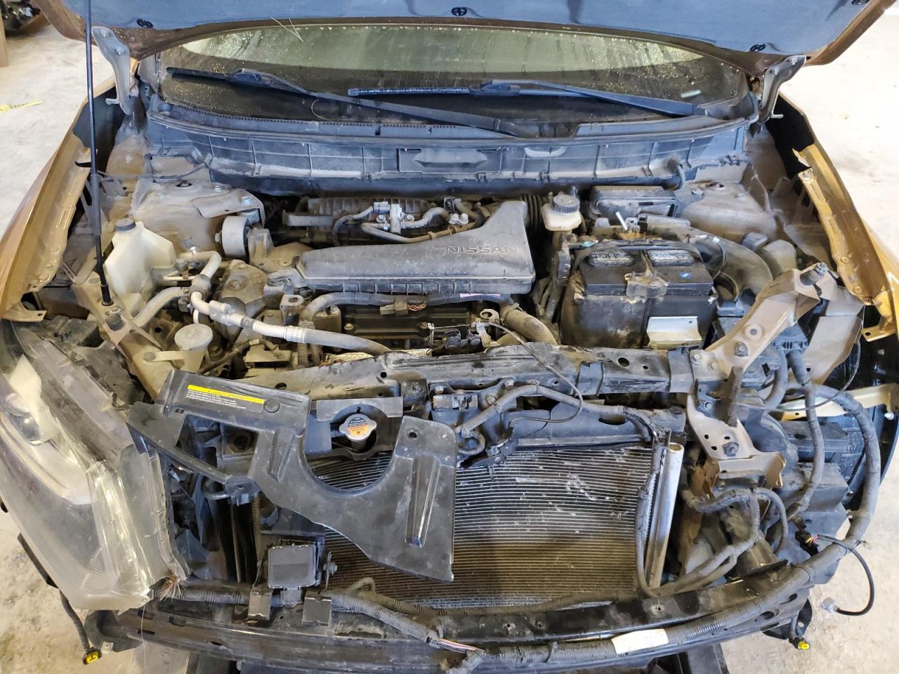 2014 Nissan Rogue - Image 12