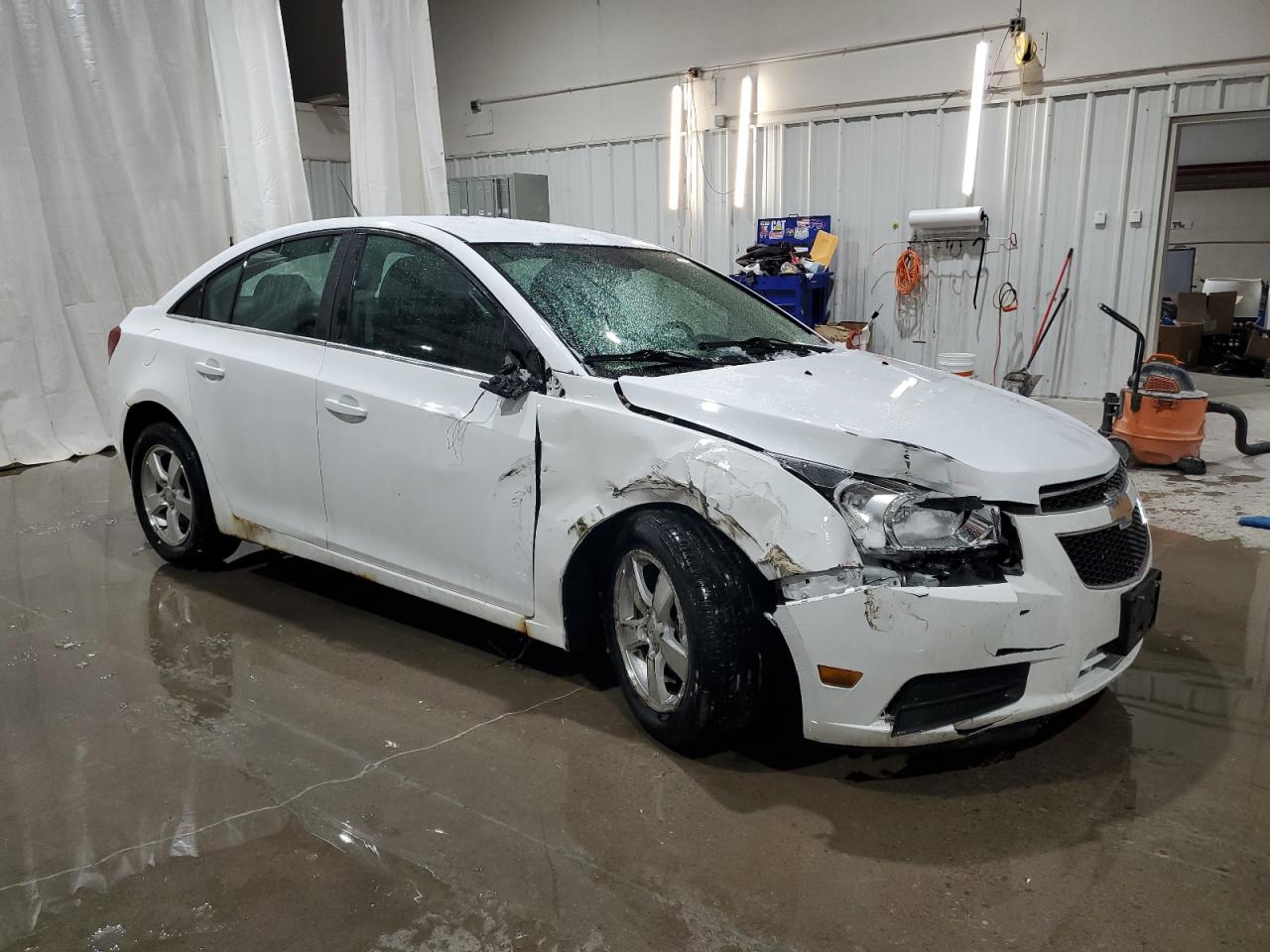 2014 Chevrolet Cruze - Image 4