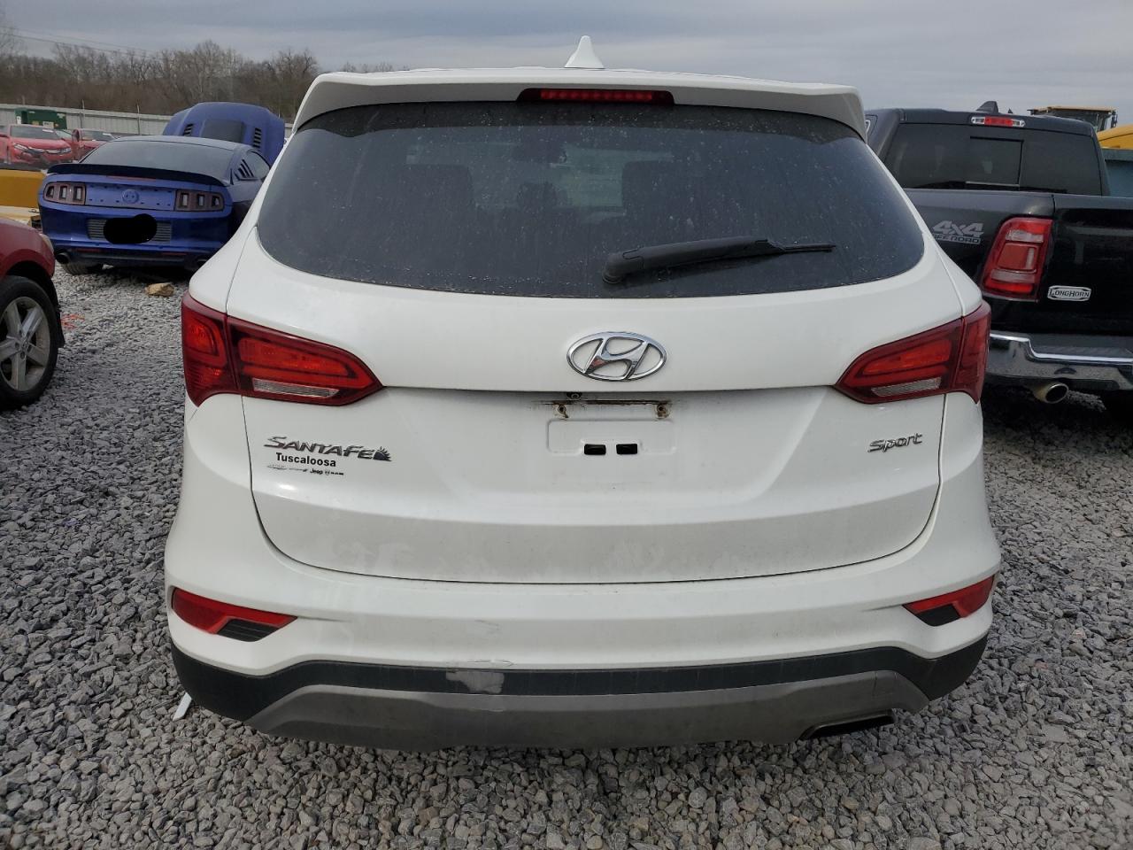 2017 Hyundai Santa Fe - Image 6