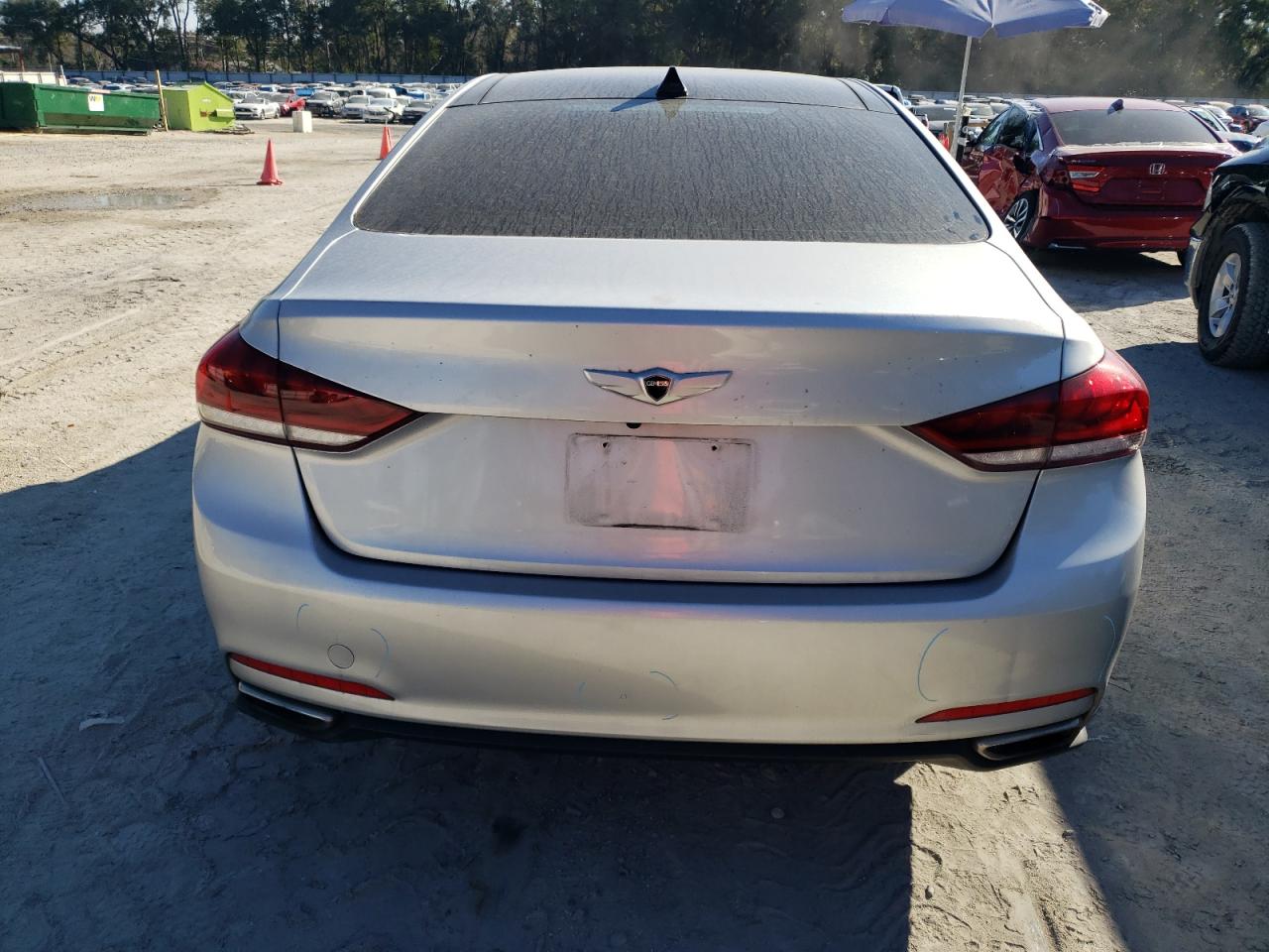 2015 Hyundai Genesis - Image 6