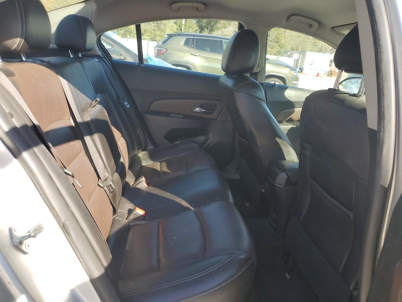 2015 Chevrolet Cruze - Image 10