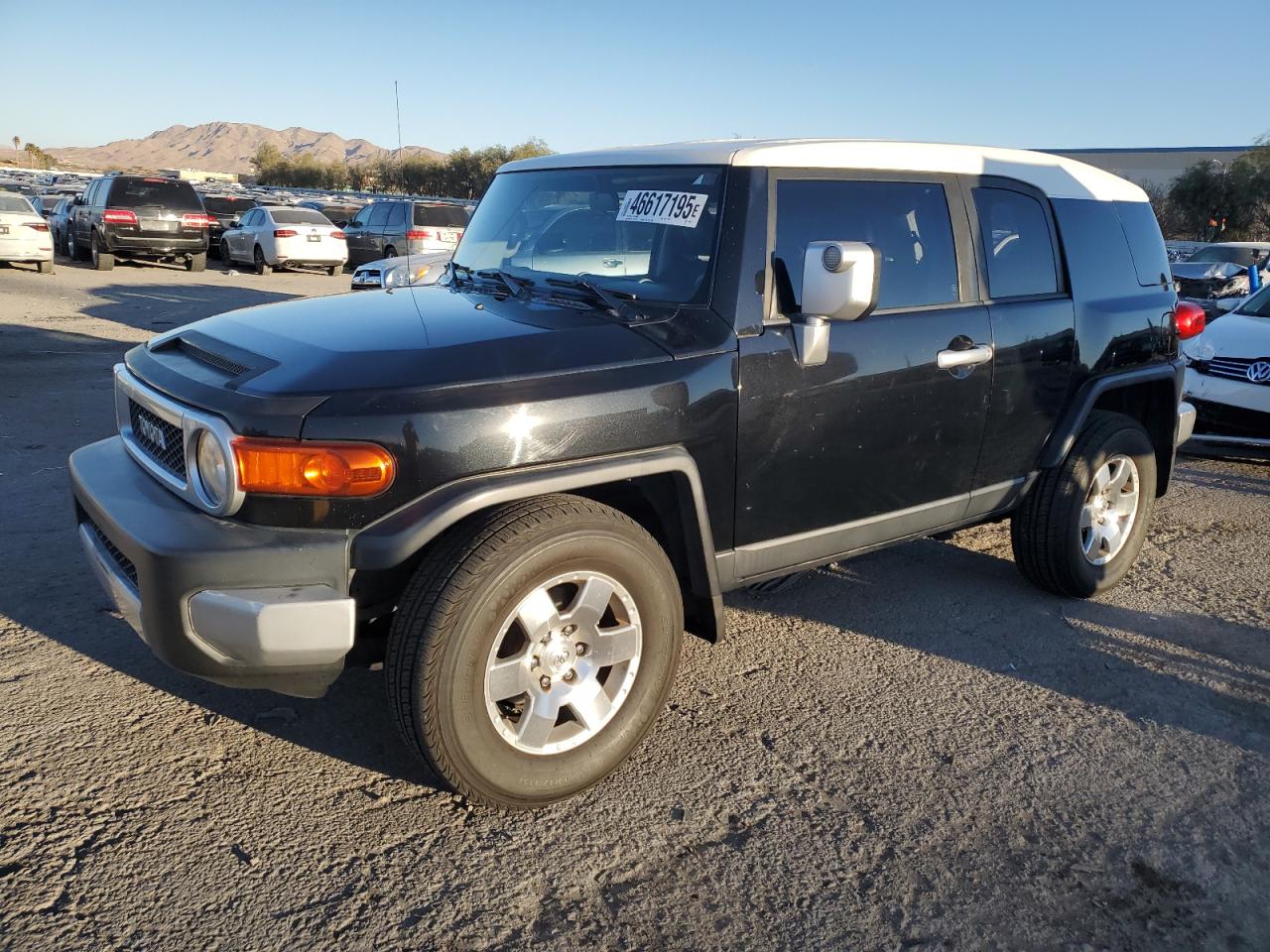 2007 Toyota FJ Cruiser - Image 1