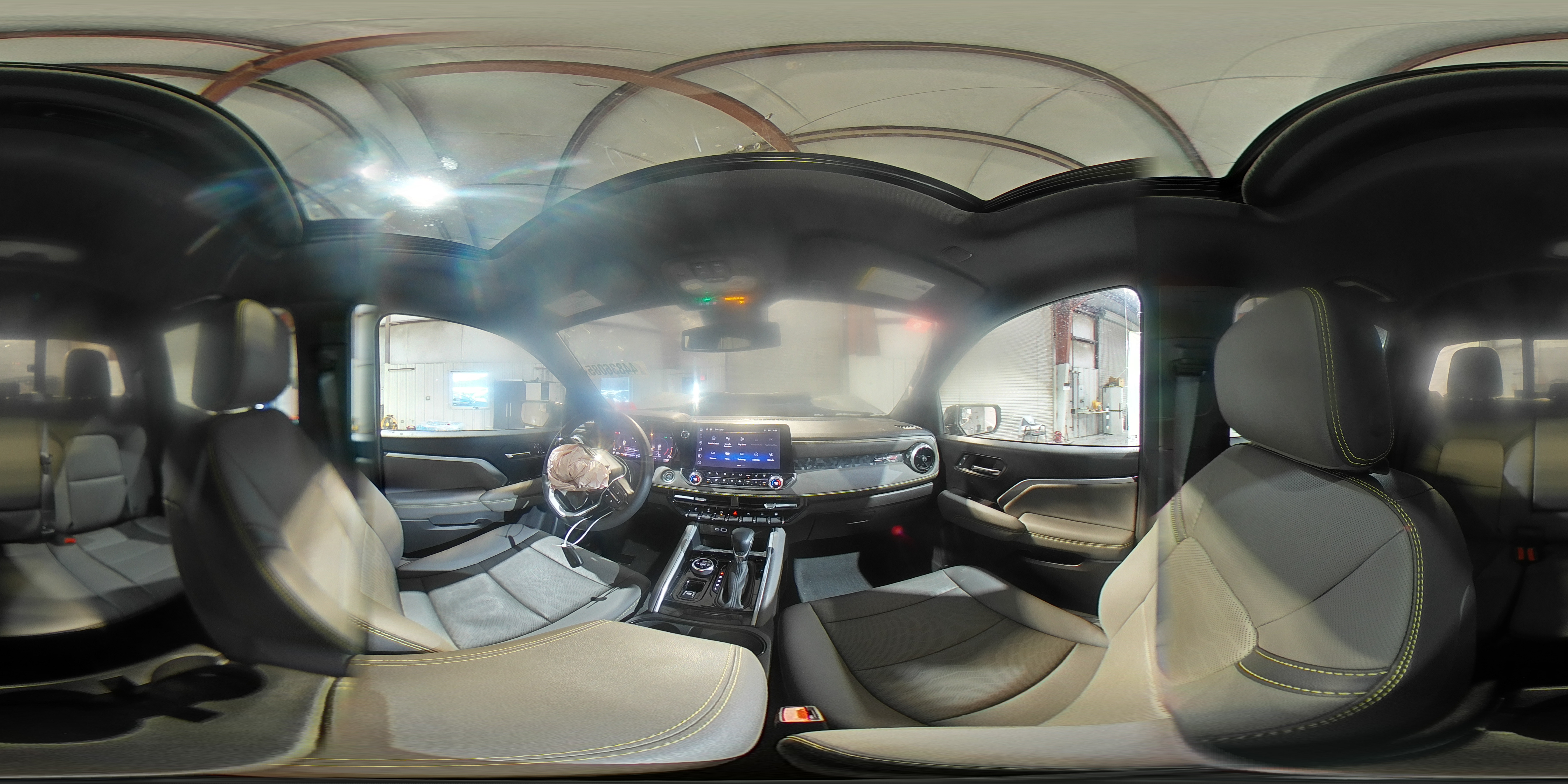 2024 Chevrolet Colorado - Image 13