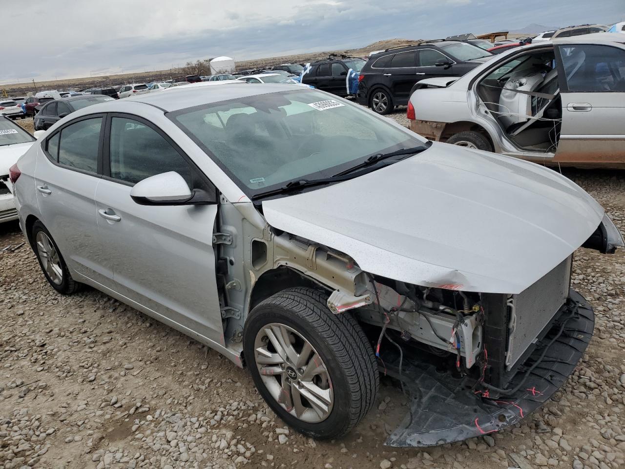 2019 Hyundai Elantra - Image 4