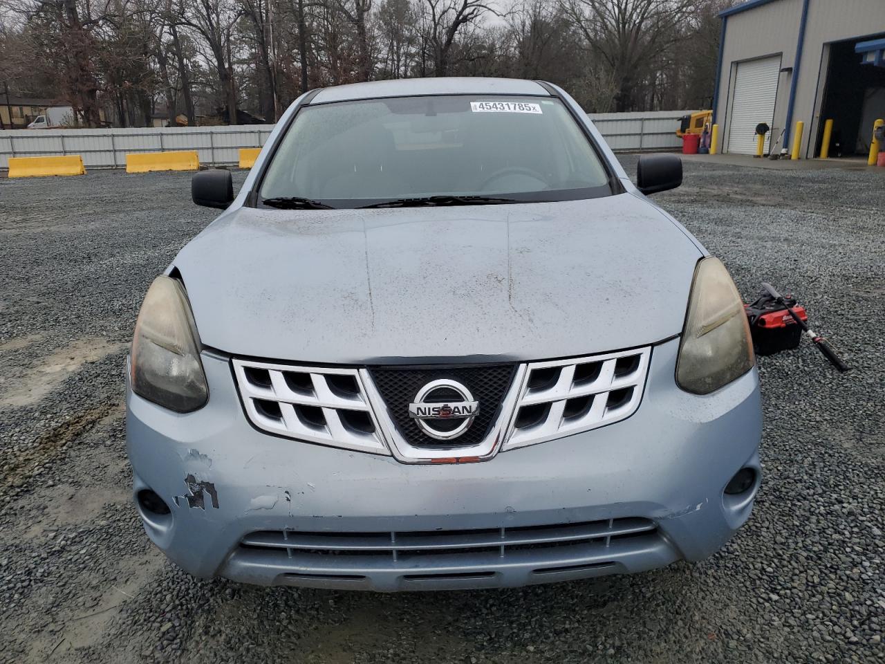 2015 Nissan Rogue - Image 5