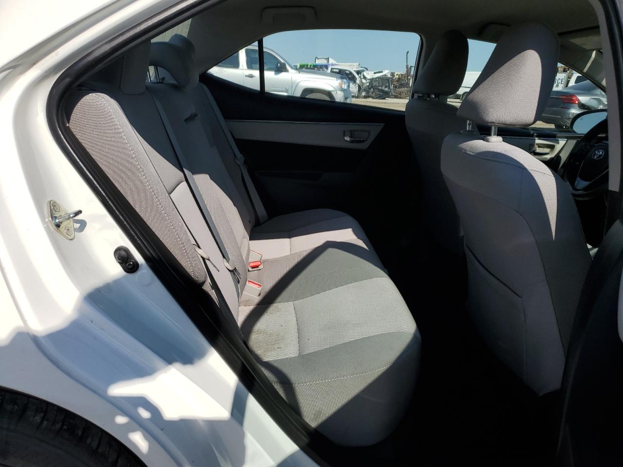 2015 Toyota Corolla - Image 11