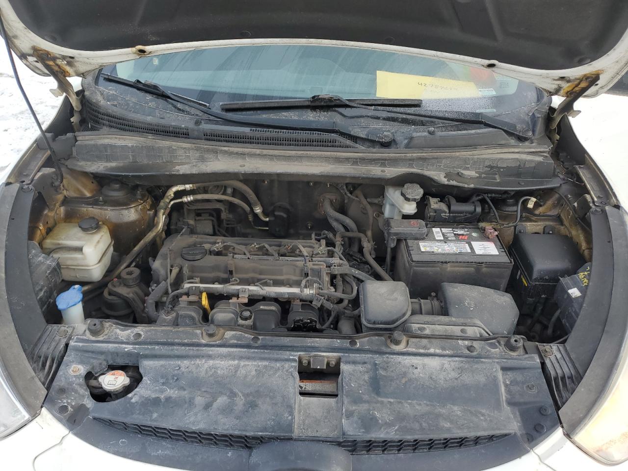 2011 Hyundai Tucson - Image 11