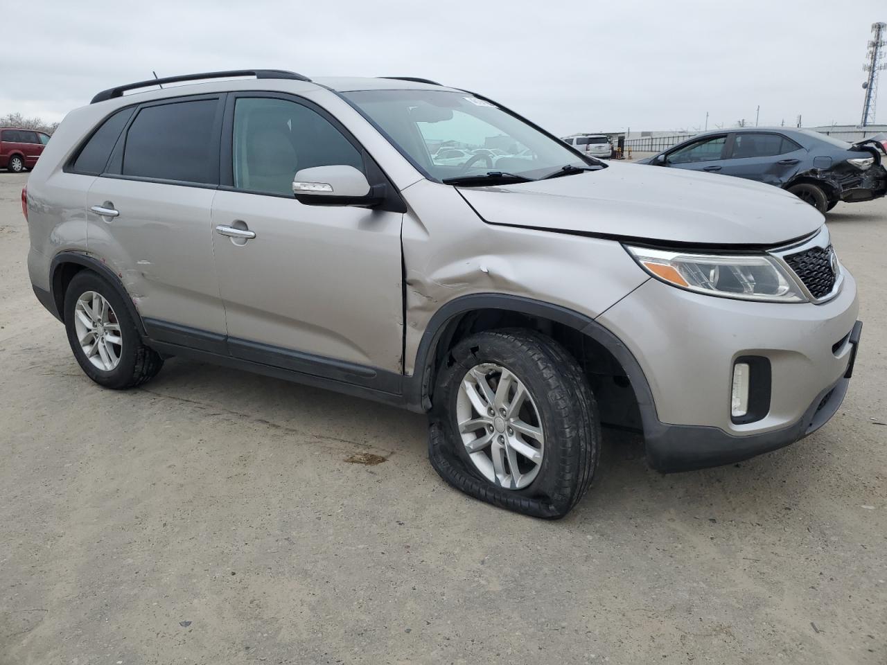 2015 Kia Sorento - Image 4