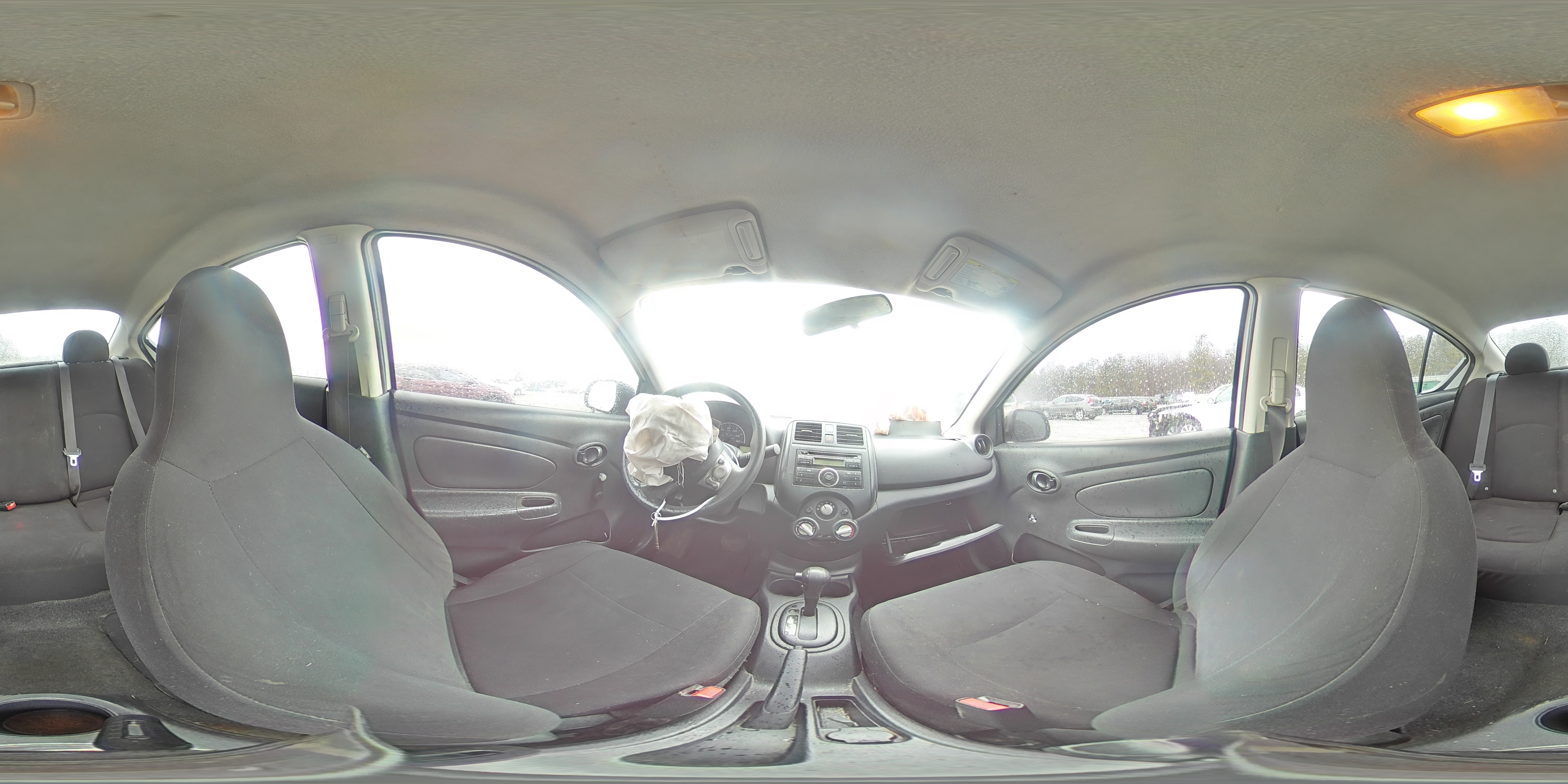 2014 Nissan Versa - Image 12