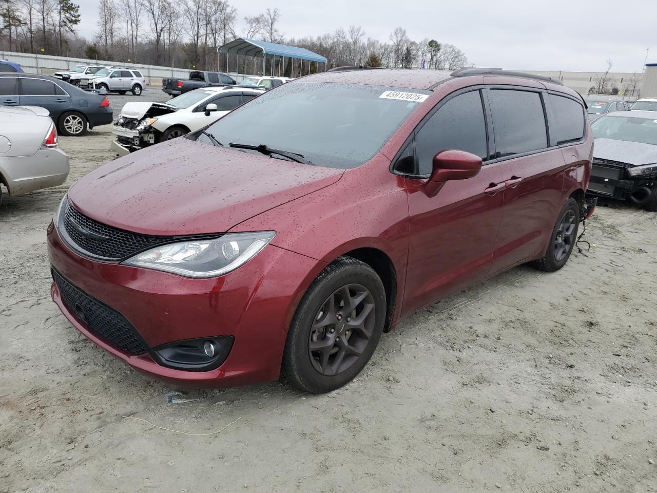 2019 Chrysler Pacifica - Image 1