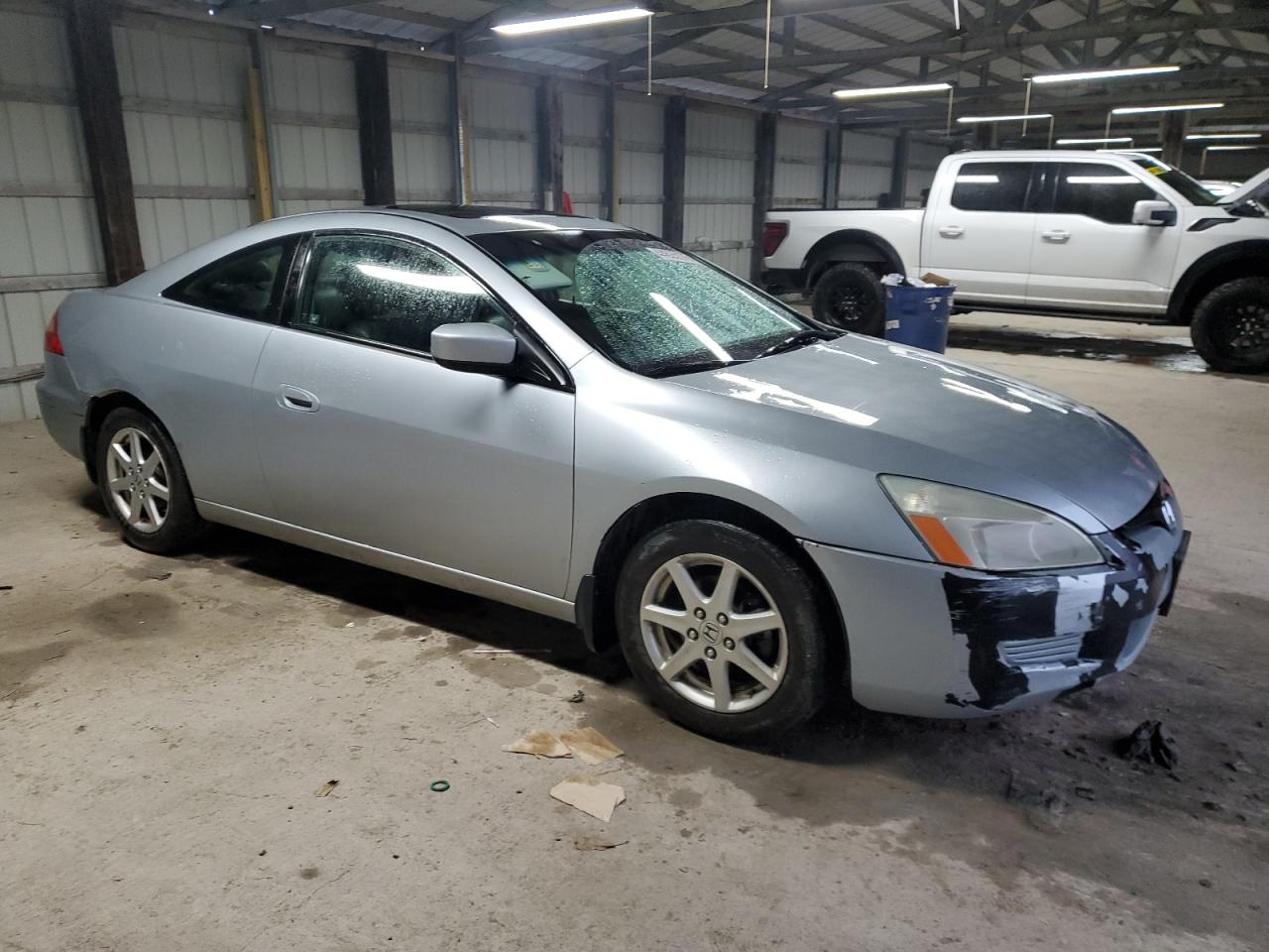 2003 Honda Accord - Image 4