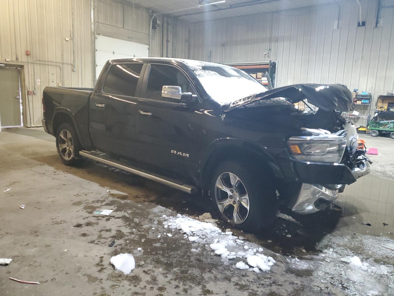 2022 RAM 1500 - Image 4