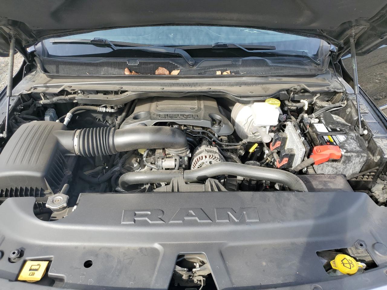 2020 RAM 1500 - Image 11