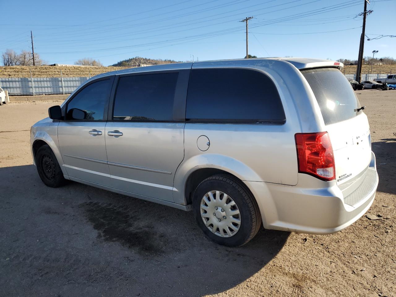 2011 Dodge Caravan - Image 2